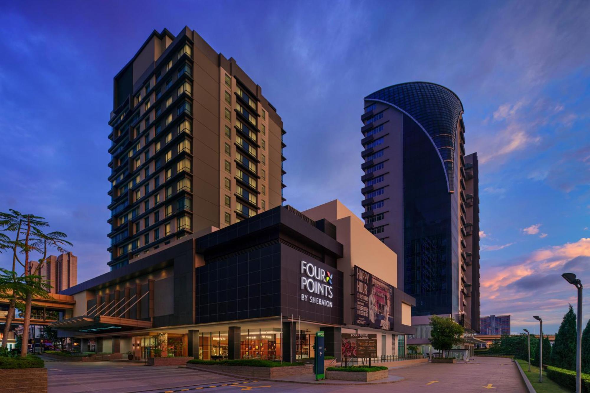 Four Points By Sheraton Пучонг Экстерьер фото
